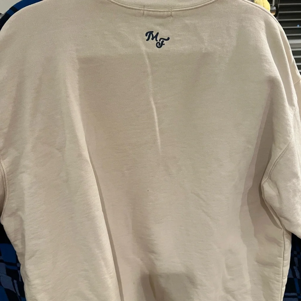 The Mayfair just be nice Cream and Navy Graphic Sweater small medium NWOT - Picture 4 of 4